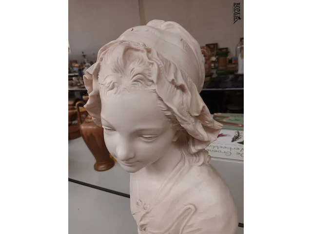 Lot 324 - beeld - afbeelding 2 van  5