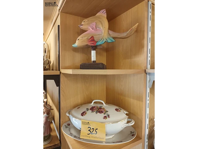 Lot 325 - kommen en vis. 9 stuks - afbeelding 2 van  5