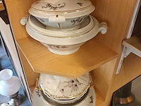 Lot 325 - kommen en vis. 9 stuks - afbeelding 4 van  5