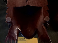 Lot 327 - gesneden houten masker met benen tanden - afbeelding 3 van  3