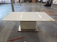 Lot 327 - uitschuifbare witte design tafel - afbeelding 5 van  5