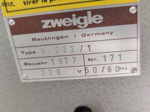 Lot 328 - zweigle garenlengte instrument - afbeelding 4 van  5