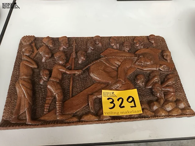 Lot 329 - houten paneel - afbeelding 1 van  4