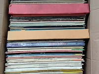 Lot 329 - lot langspeelplaten klassiek, doos - afbeelding 1 van  1