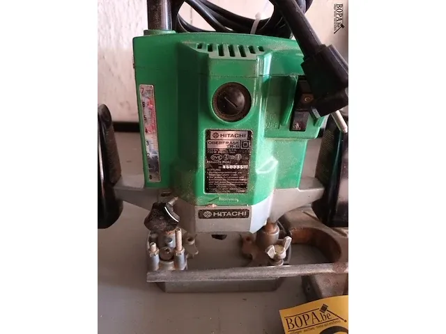 Lot 33 - bovenfrees hitachi - afbeelding 2 van  4
