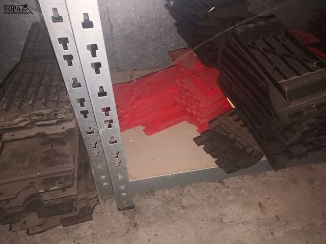 Lot 33 - pvc vouwplaten - afbeelding 3 van  4