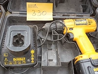 Lot 330 - accu boormachine dewalt - afbeelding 1 van  3