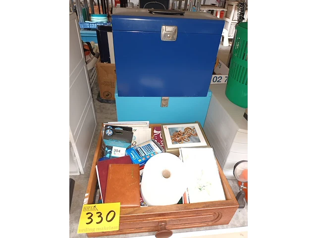 Lot 330 - lot kantoormateriaal - afbeelding 3 van  4