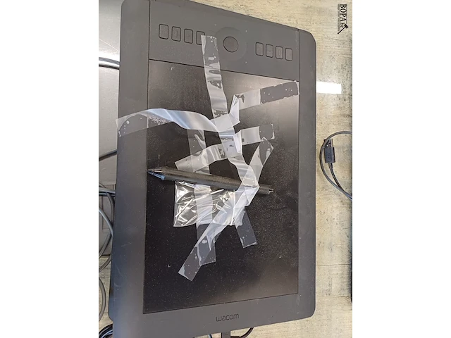 Lot 330 - wacom tekentablet. 5 stuks - afbeelding 3 van  8