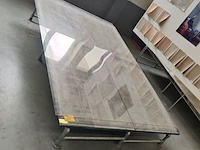 Lot 331 - presentatietafel met scheepsvloer - afbeelding 1 van  4