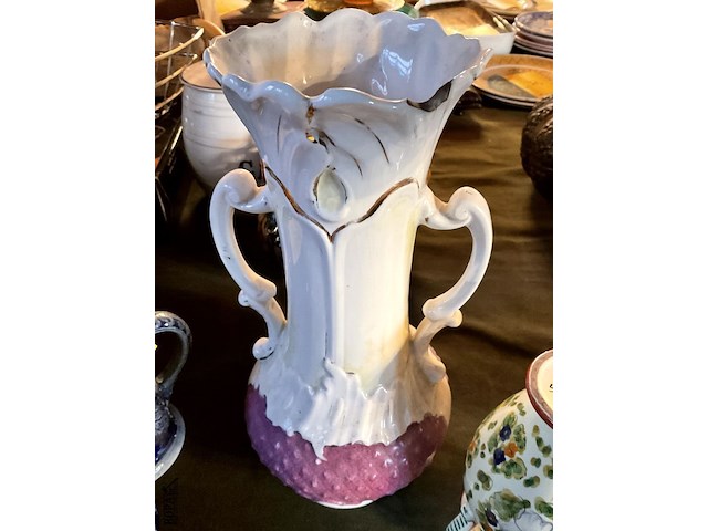 Lot 332 - ensemble van vaas(schade) en kleine vaasjes italiaans en bru - afbeelding 5 van  6