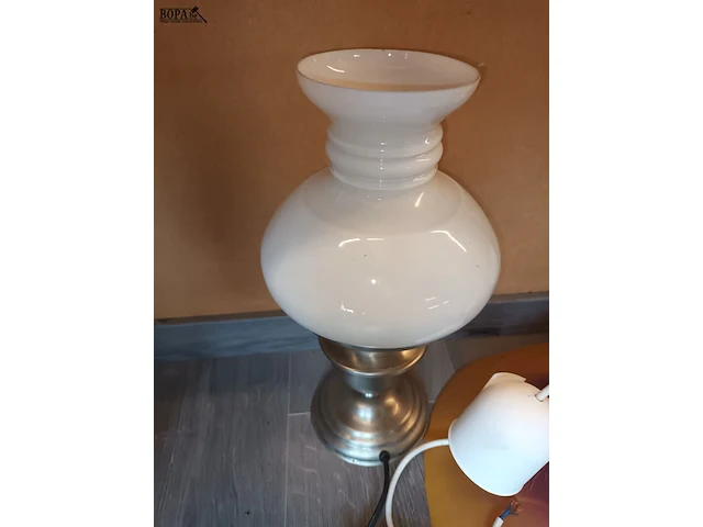 Lot 332 - lampen. 2 stuks - afbeelding 3 van  3