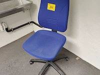 Lot 334 - bureelstoel - afbeelding 1 van  3