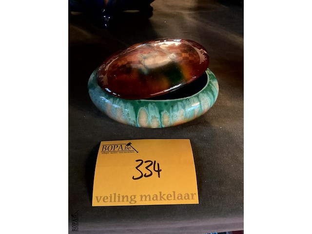 Lot 334 - doos ovaal belgisch - afbeelding 2 van  3