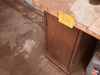 Lot 334 - houten werktafel - afbeelding 3 van  3