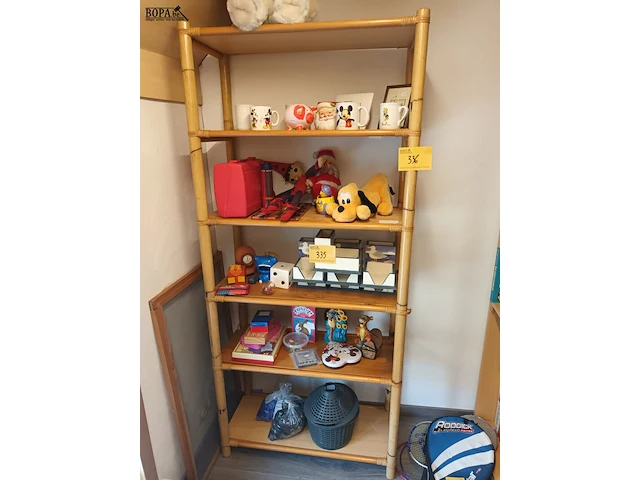 Lot 336 - rotan rek - afbeelding 1 van  3