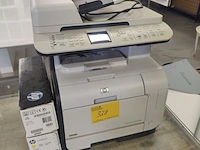 Lot 338 - laserprinter met cartridges - afbeelding 1 van  4