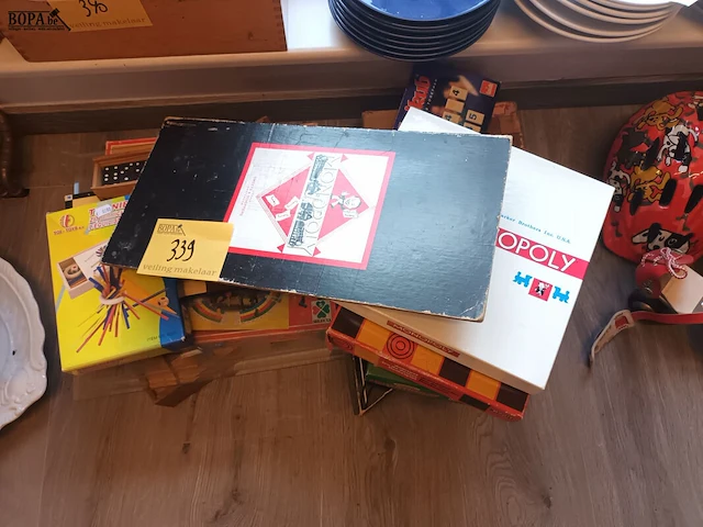 Lot 339 - gezelschapsspelletjes. 15 stuks - afbeelding 1 van  4