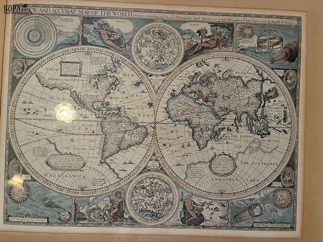 Lot 34 - kader wereldkaart - afbeelding 2 van  3