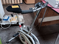 Lot 34 - retro hometrainer - afbeelding 1 van  3