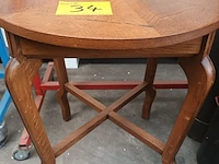 Lot 34 - rond bijzettafeltje - afbeelding 1 van  4