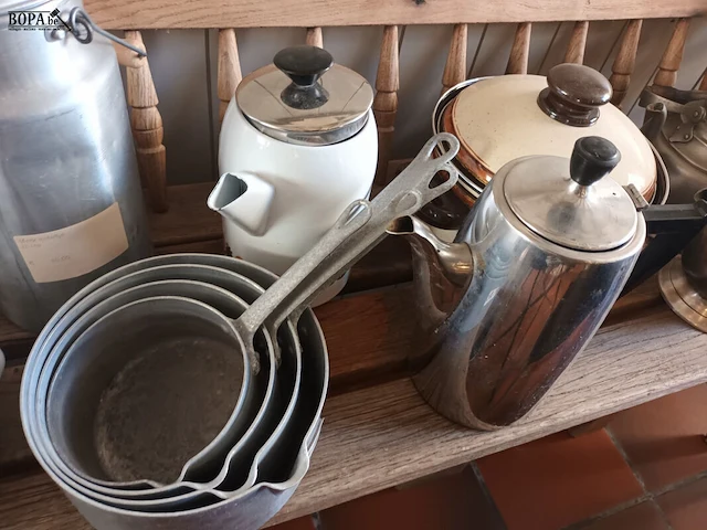 Lot 34 - vintage huisraad. 15 stuks - afbeelding 4 van  5