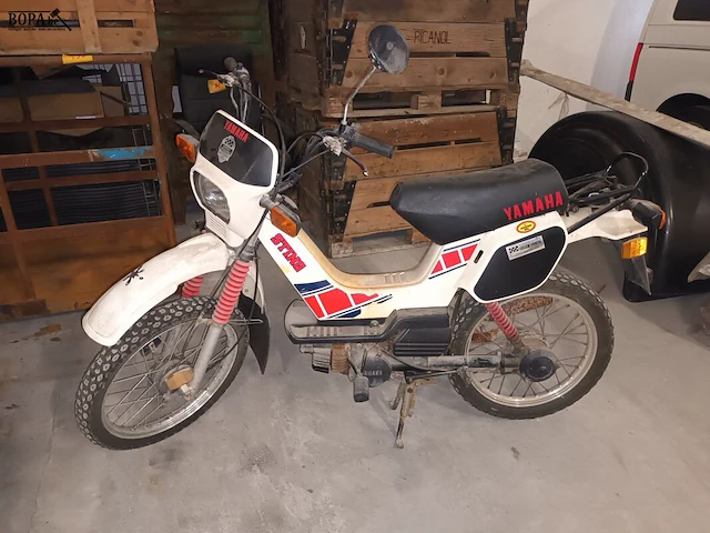 Lot 34 - yamaha sting sn50a (1987-chass.53054433) - afbeelding 1 van  17