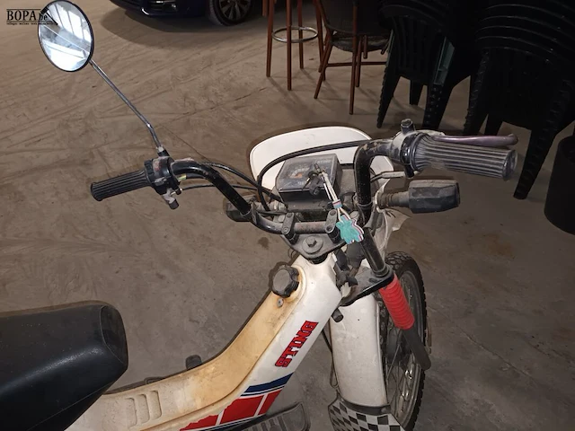 Lot 34 - yamaha sting sn50a (1987-chass.53054433) - afbeelding 15 van  17