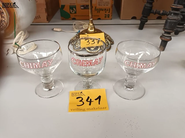 Lot 341 - bierglazen chimay. 3 stuks - afbeelding 1 van  4