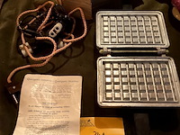 Lot 341 - vintage wafelijzertje s.i.r.e.m. - afbeelding 2 van  4