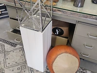 Lot 342 - decoratie - afbeelding 2 van  4