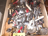 Lot 343 - bestek en bestekkoffers - afbeelding 3 van  6