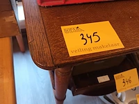 Lot 345 - houten tafel - afbeelding 2 van  3