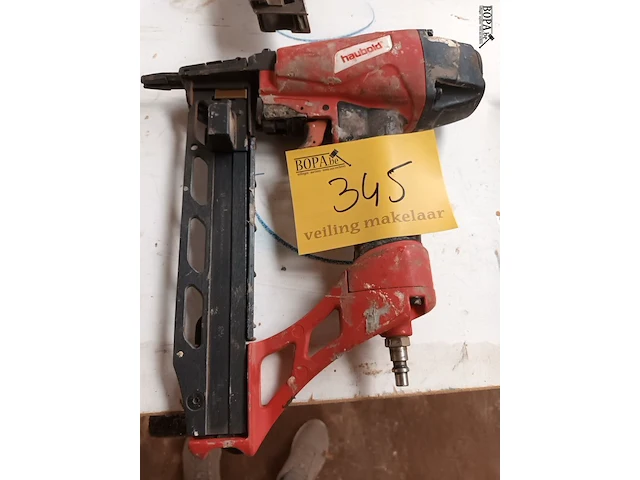 Lot 345 - pneumatische nietmachine haubold - afbeelding 1 van  2