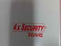 Lot 35 - elektrische radiator nova - afbeelding 2 van  3