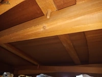 Lot 35 - houten eetkamertafel - afbeelding 4 van  5