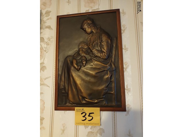 Lot 35 - kader met reliëf - afbeelding 1 van  3