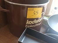 Lot 35 - kookpotten en bakvormen. 10 stuks - afbeelding 2 van  3