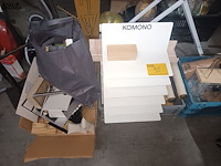 Lot 35 - lot winkeldisplays - afbeelding 1 van  7