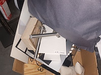 Lot 35 - lot winkeldisplays - afbeelding 3 van  7