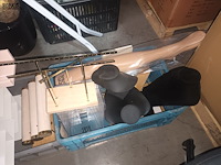 Lot 35 - lot winkeldisplays - afbeelding 6 van  7