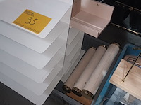 Lot 35 - lot winkeldisplays - afbeelding 7 van  7