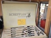 Lot 35 - ongebruikte koffer met 8 duitse swiss line messen - afbeelding 1 van  4