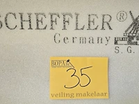 Lot 35 - ongebruikte koffer met 8 duitse swiss line messen - afbeelding 2 van  4