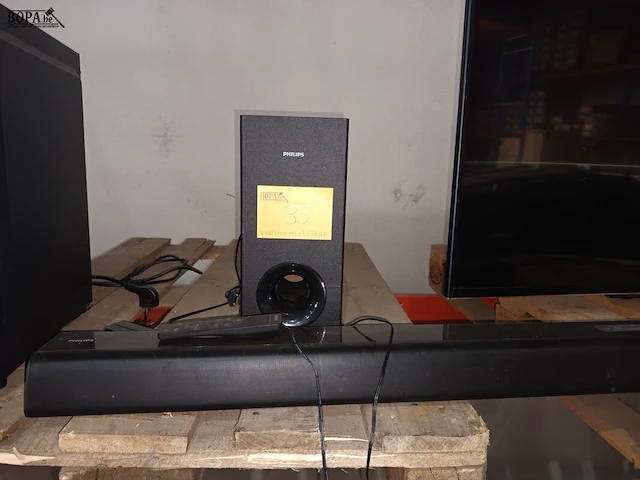 Lot 35 - philips smart soundbar - afbeelding 1 van  4