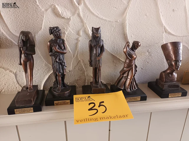 Lot 35 - reproducties in brons. 5 stuks - afbeelding 1 van  5