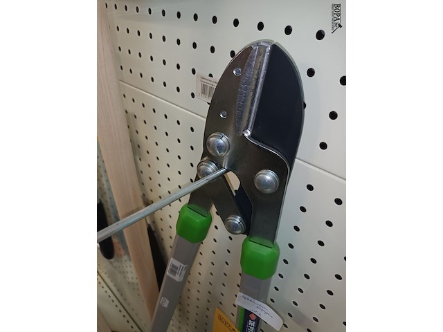 Lot 35 - takkenschaar de pypere - afbeelding 2 van  3