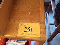 Lot 351 - houten tafel - afbeelding 1 van  3