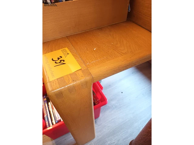 Lot 351 - houten tafel - afbeelding 3 van  3