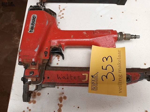 Lot 353 - pneumatische tacker haubold - afbeelding 2 van  2